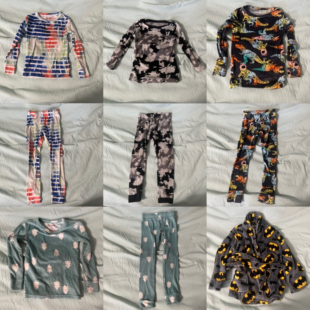 *Bundle* Boys size 4 Super Soft Pajamas (4 pairs) with Super Soft Batman Robe